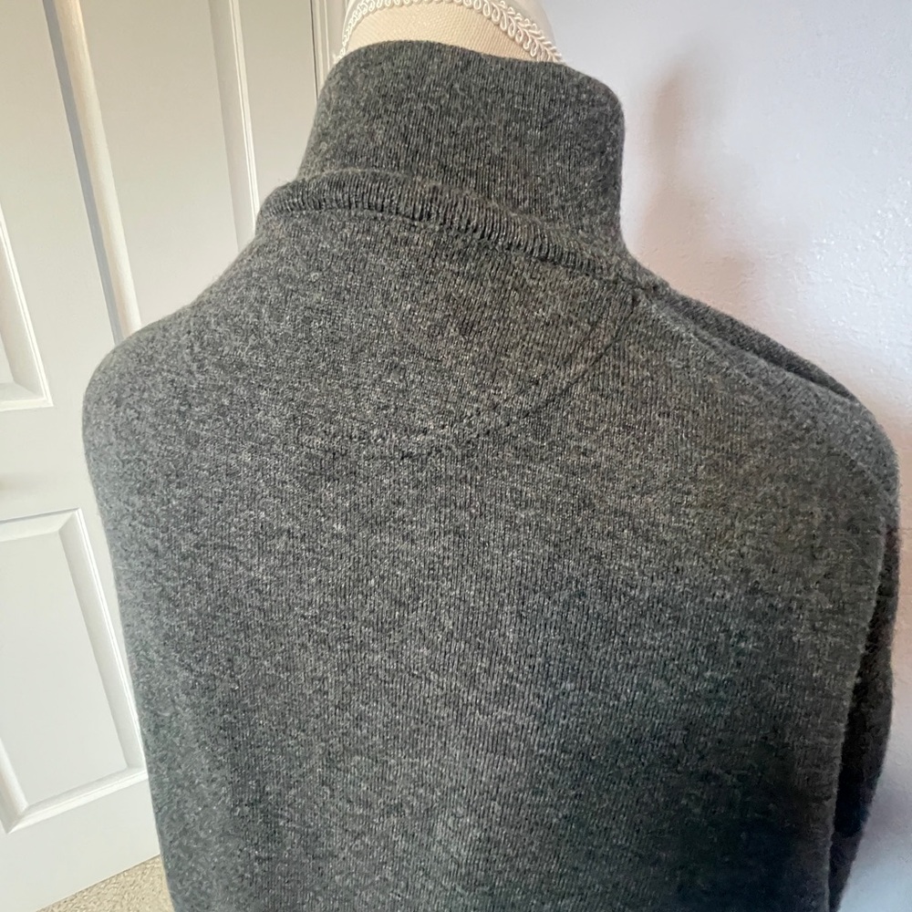 R.M. Williams Men's 100% Wool Heather Gray Quarter-Zip Sweater size M - Picture 5 of 8
